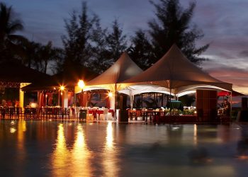 Managing invitations and RSVPs for your event party