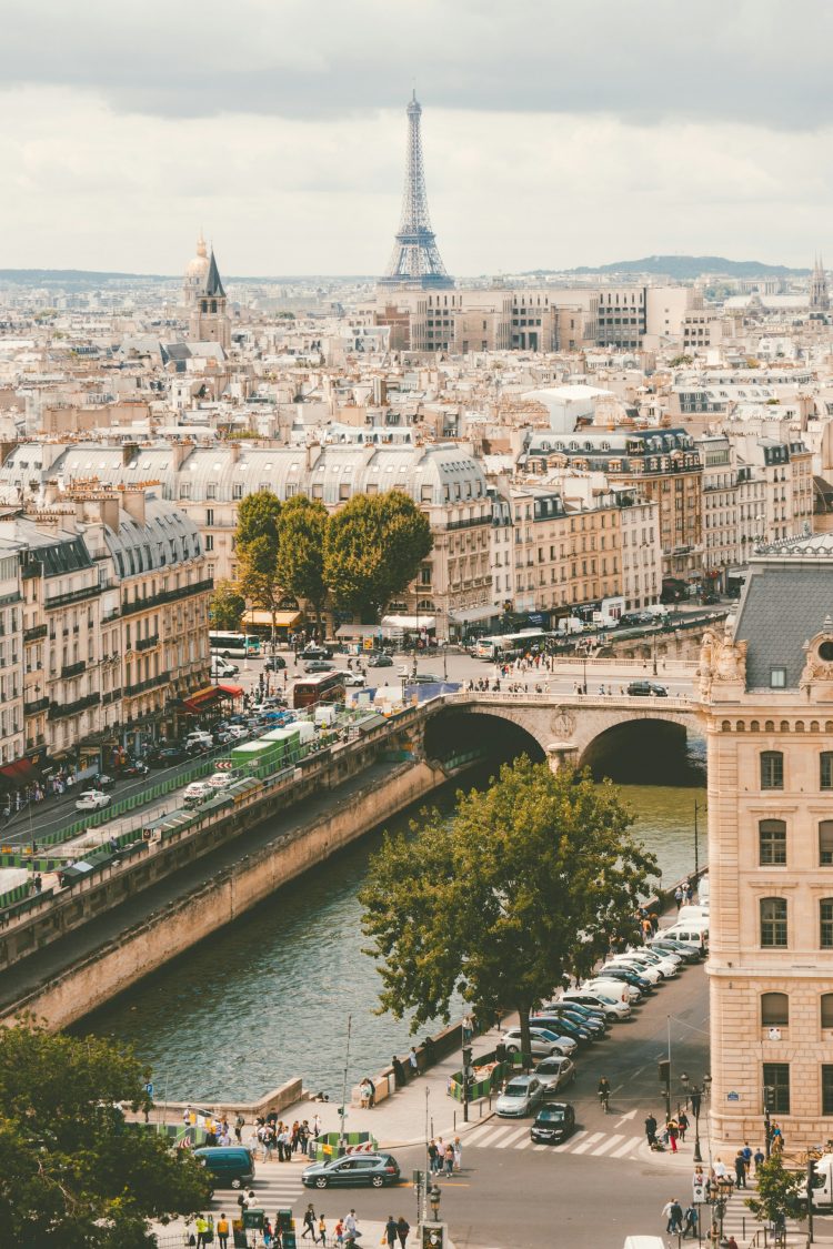 A Romantic weekend in Paris: finding the Perfect accommodation