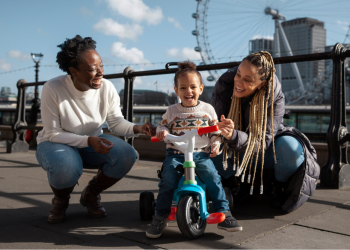 Disneyland Scooter Rentals for Long Wait Days: Staying Comfortable in Lines and Queues
