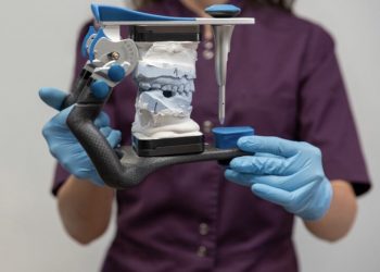 Restoring Form and Function: The Clinical Mechanics of Fixed Prosthodontics